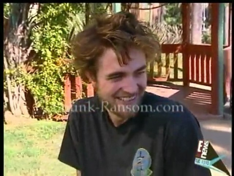 E! News (11-10-09)