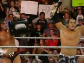 Adorable CM Punk ! (câlins, sourires et tag teams...♥)