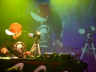 live Qbert lune des pirates 10.11.09