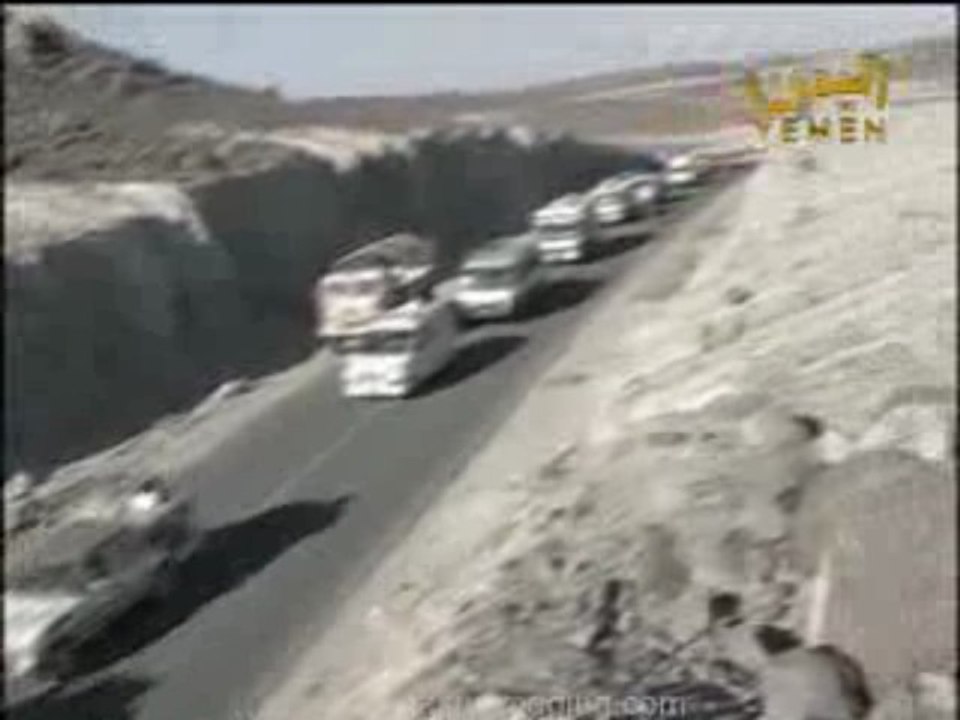 قافلة النصر والسلام للجيش والنازحين من فتنة الحوثيين