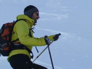 Tete entre deux sauts, couloir NW