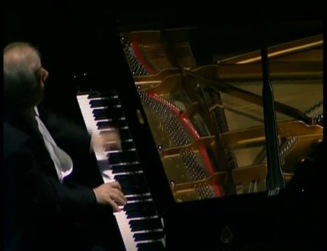 Komitas - Six Danses Pour Piano 3/3 Sokolov