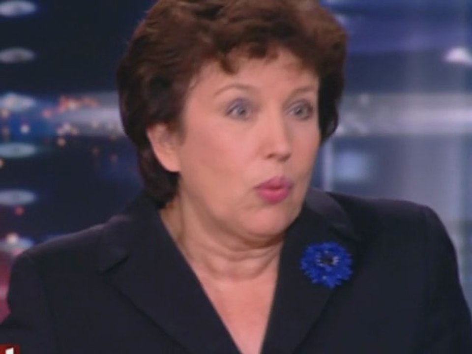 LE VACCIN EST DANGEREUX ( ROSELYNE BACHELOT ) PARODIE