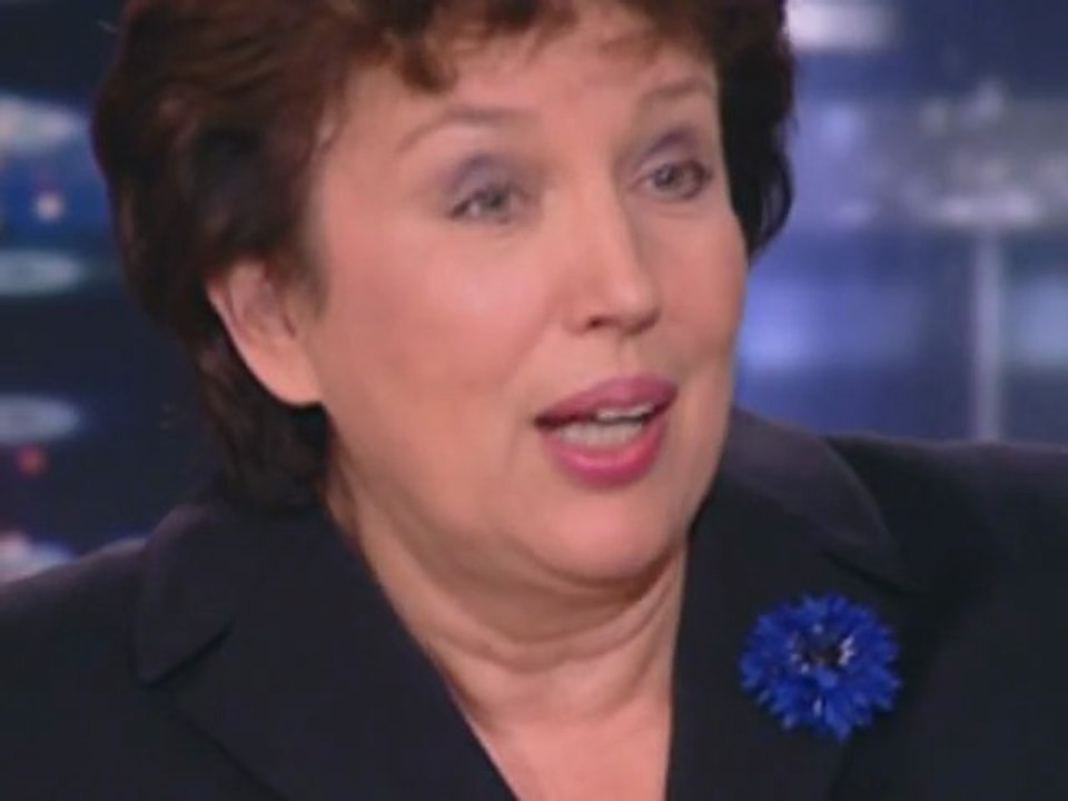 SILENCE : ROSELYNE BACHELOT