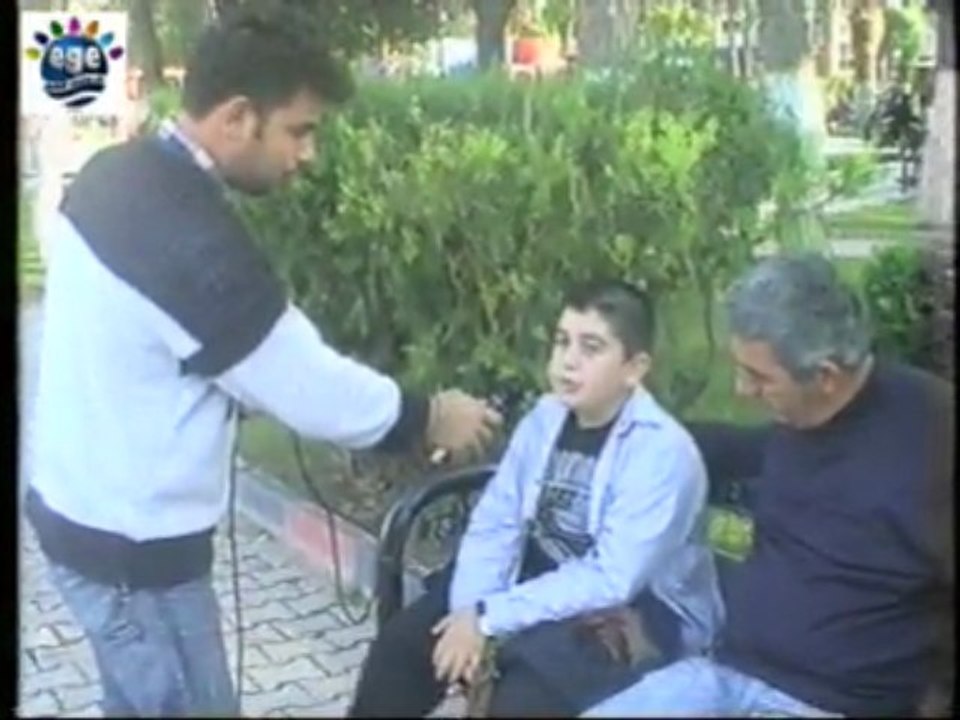 ATATÜRK HAFTASINDA YAPTIĞIMIZ MİNİ SOKAK RÖPORTAJLARI