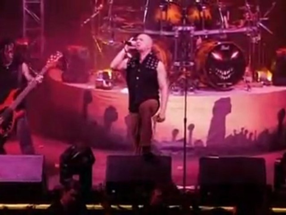 Disturbed - Stricken Live