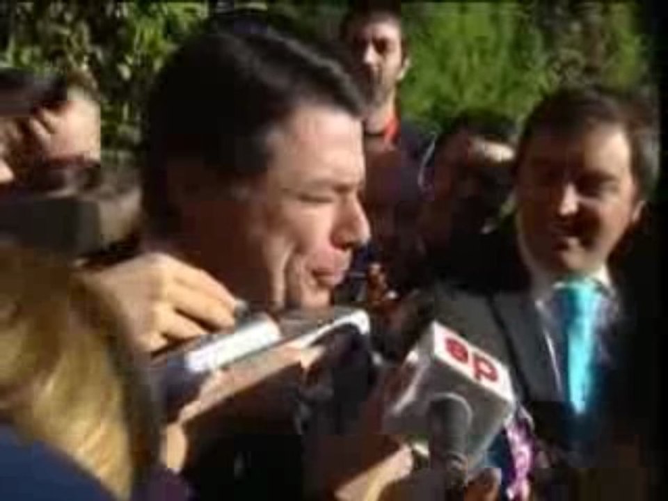 Aguirre: Rato "sale del armario" tras la disputa sobre Caja