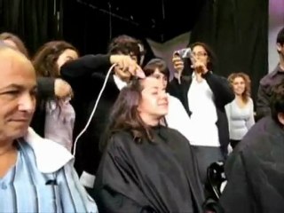 Teacher Shaves to Save 2009