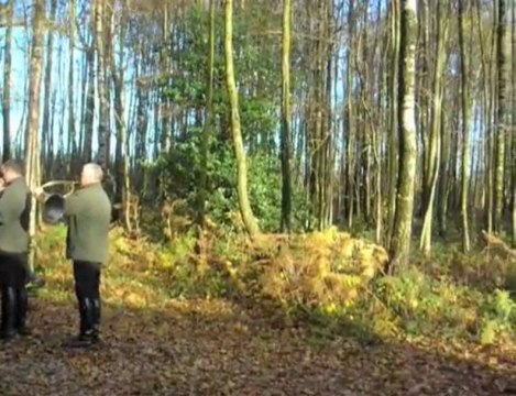 La Neuville-aux-Joûtes (08) : Concert de trompes de chasse