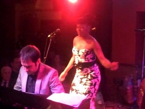 china moses live Athens 11-11=09