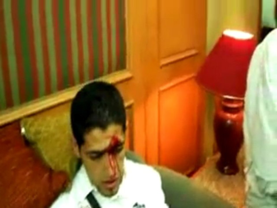 Joueurs algériens blessés par les supporters egyptiens