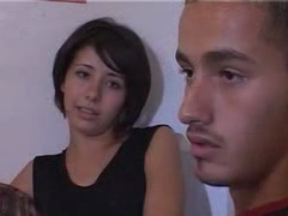 "Tu peux pas sortir avec ton frère" (2007)