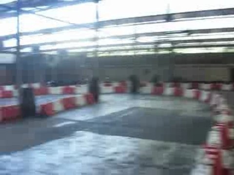 karting électrique indoor à Sablé sur Sarthe (72)