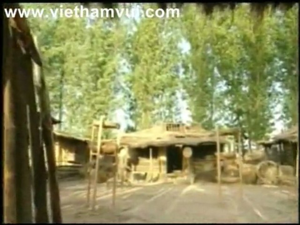 viethamvui.com_13A-T S L H_split1