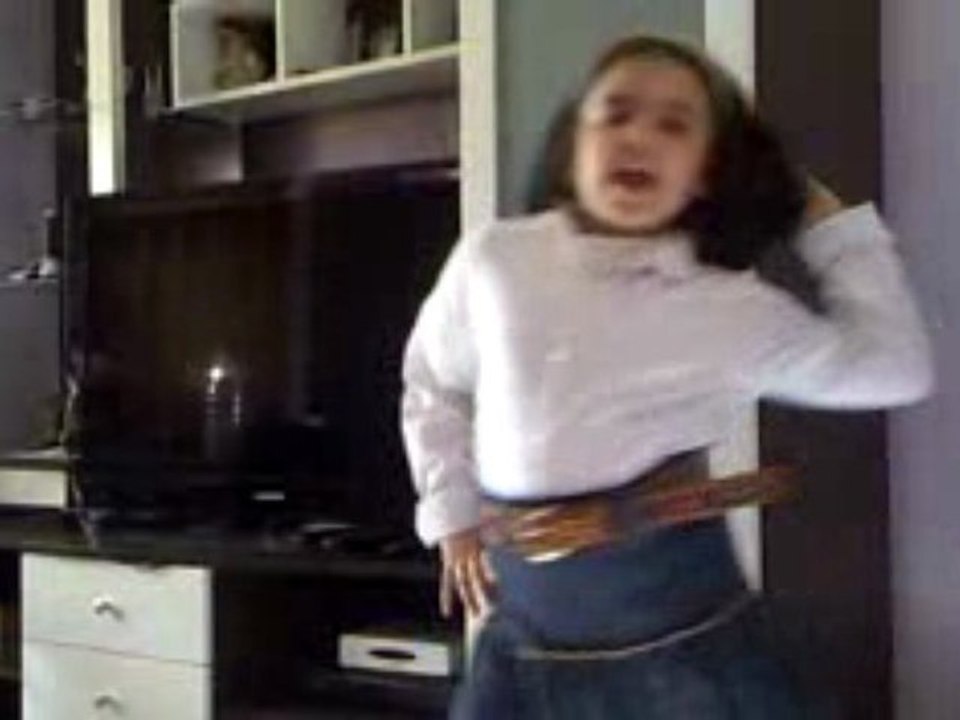 Insaf chante Hannah