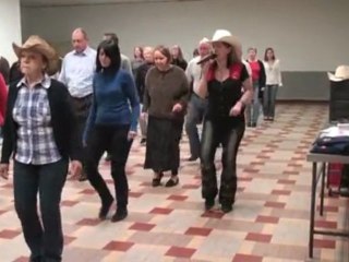 Cut and strut Les Talons Sauvages Versailles @MG