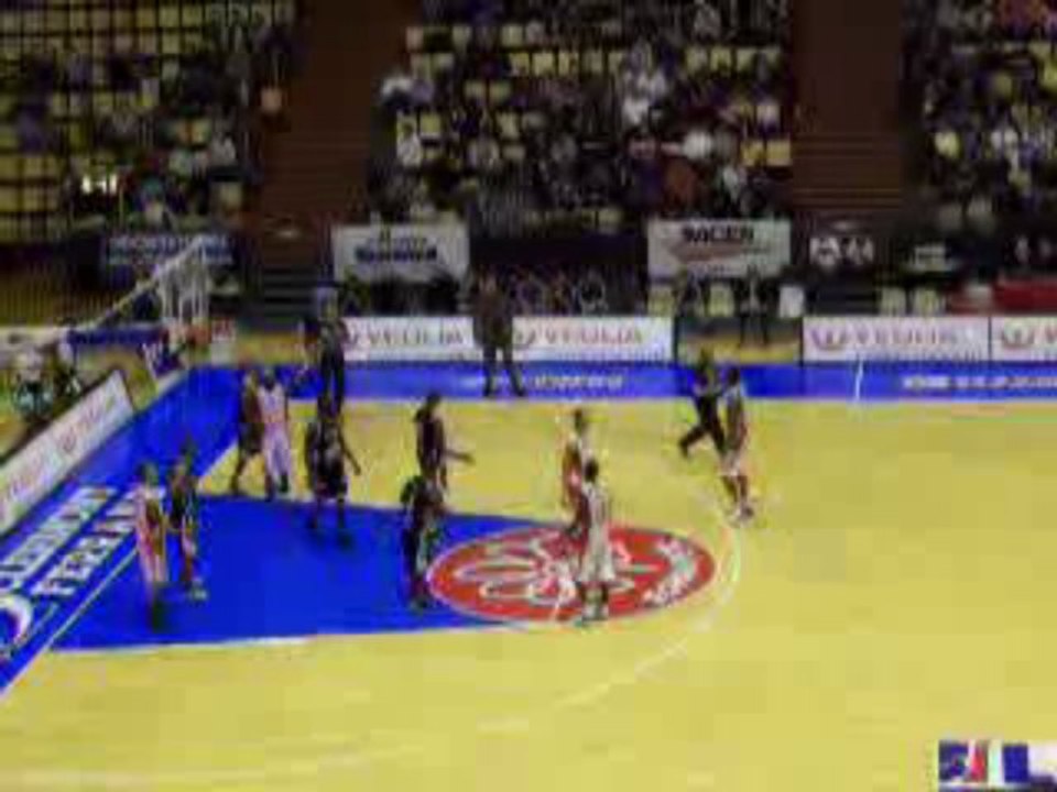SCBA (Stade Clermontois Basket Auv)Limoges 13 novembre 2009