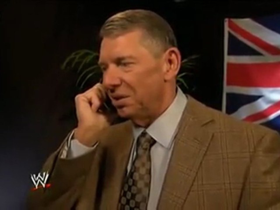 SMACKDOWN 13/10/09 KANE SAVES TO THE UNDERTAKER