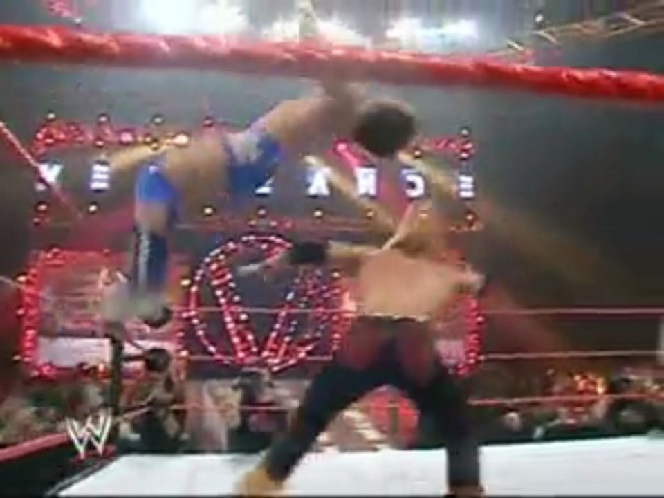 Vengeance 2006 - Shelton Benjamin Vs Carlito Vs Johnny Nitro