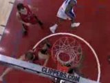 NBA Baron Davis finds DeAndre Jordan in the lane for the pre