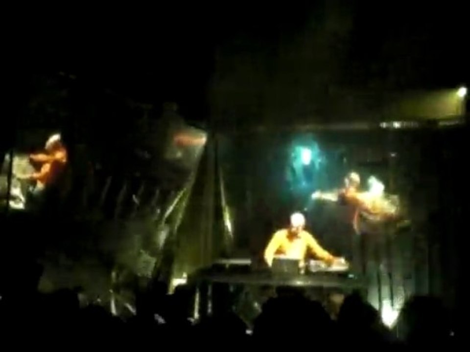 Vitalic - 12/11/09 - cartonnerie