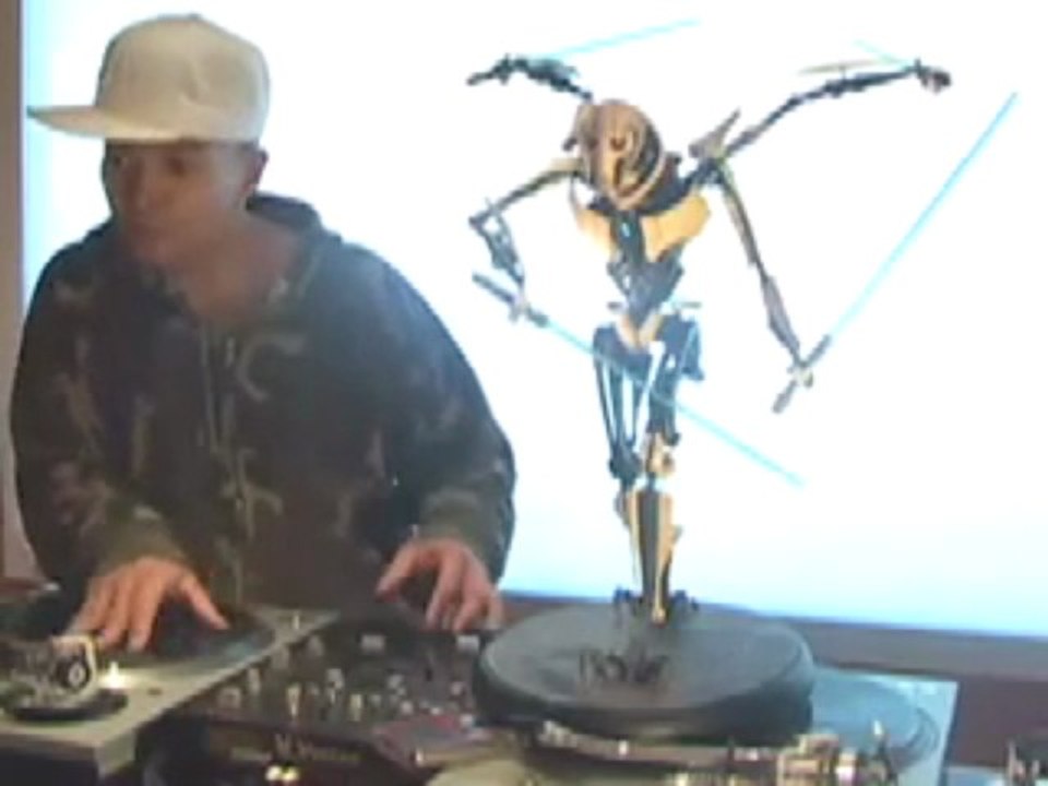 Q-Bert_Skratch_tip-_CELL_PHONES_ARE_DISTRACTIONS_