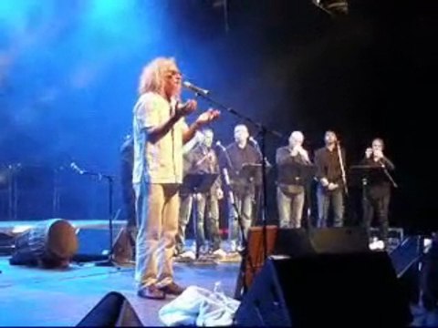 Danyel Waro èk A Filetta Po mwin maloya