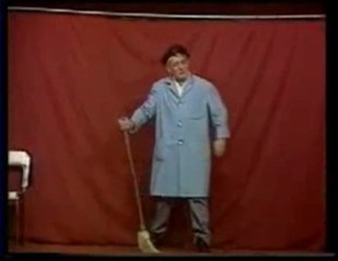 Nejat Uygur Hastane Mi Kestane Mi