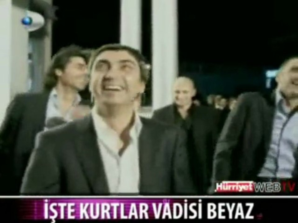 kvpbeyaz_perde_arkasi