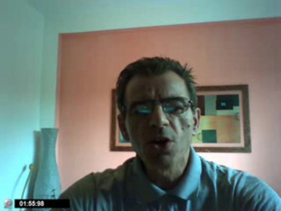 ROBOT Beppe Grillo Attenti il processo di robotizzazione