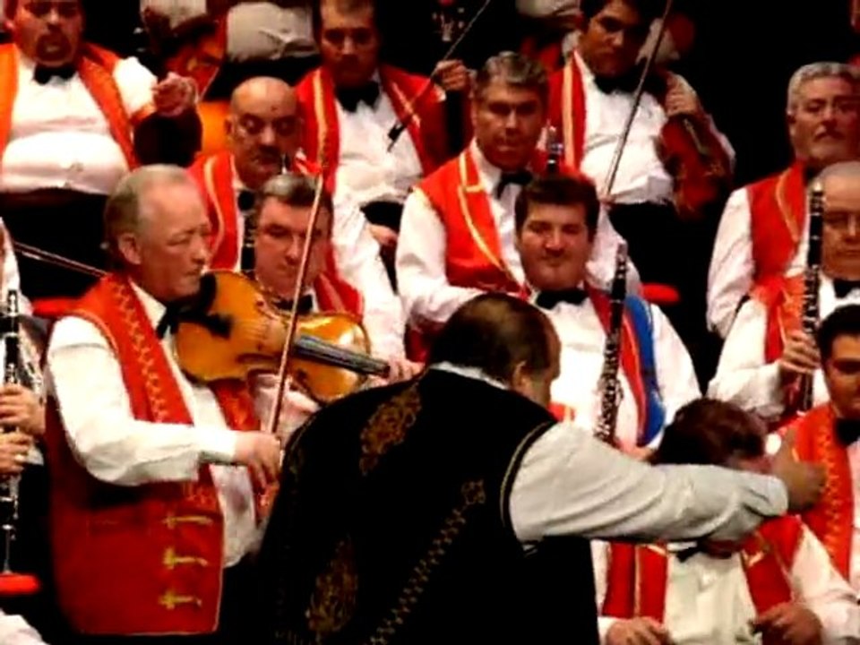 VIOLONS A AIX LES BAINS