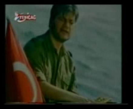 AHMET ŞAFAK YALNIZ KURT