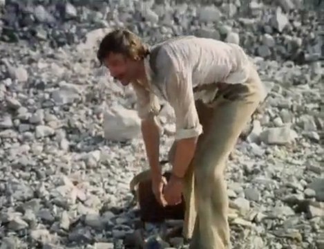 СВОЙ СРЕДИ ЧУЖИХ- (Engl sub) (8/9).