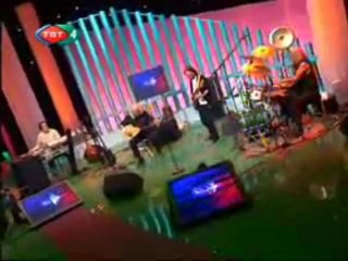 Moğollar - Berkay Oyun Havası (www.turkcerock.net)