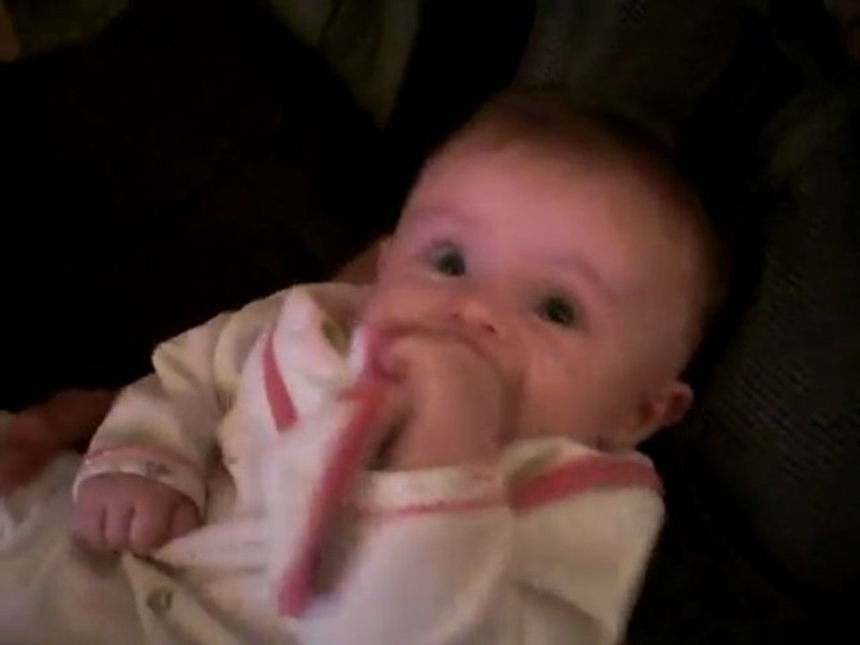 Le bébé mitraillette