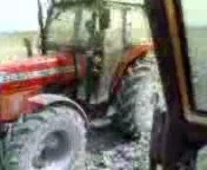 massey ferguson çift sürüyor tümosanda tava çekiyor...