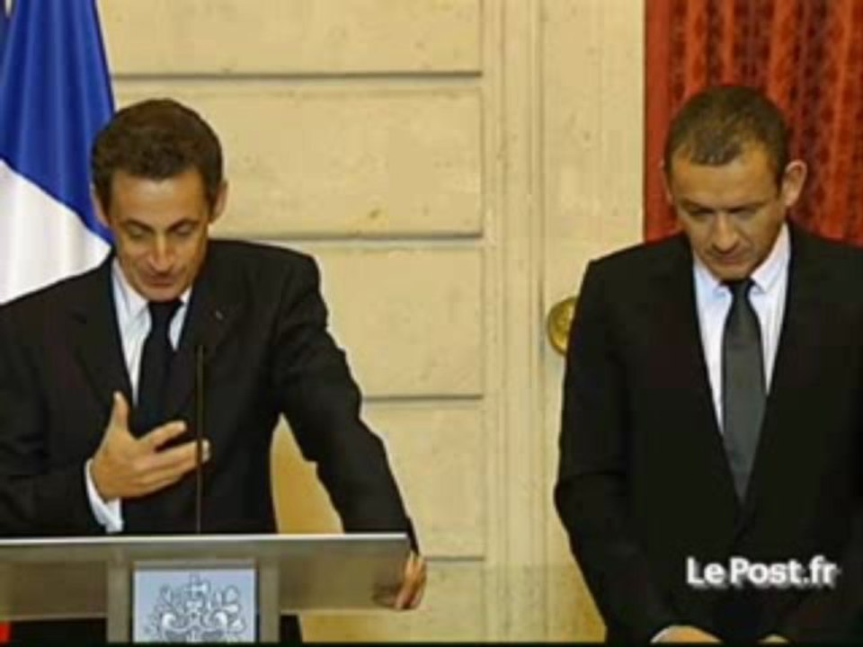Nicolas Sarkozy se moque du nom d'origine de Dany Boon