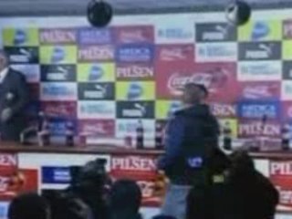 La FIFA sanciona a Diego Armando Maradona