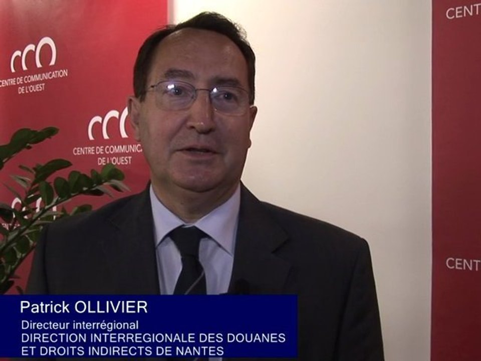 P. Ollivier, directeur, Douanes et droits indirects Nantes