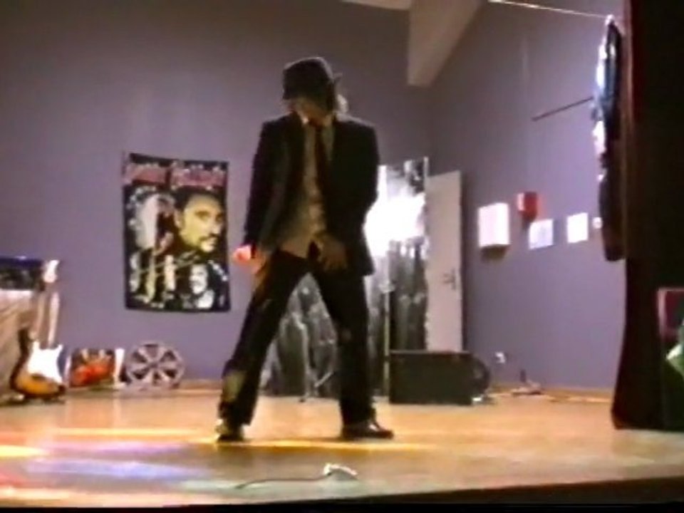 YAHN      Préstation  Danse  M.J.