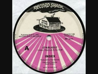 On ne montre pas du doigt...