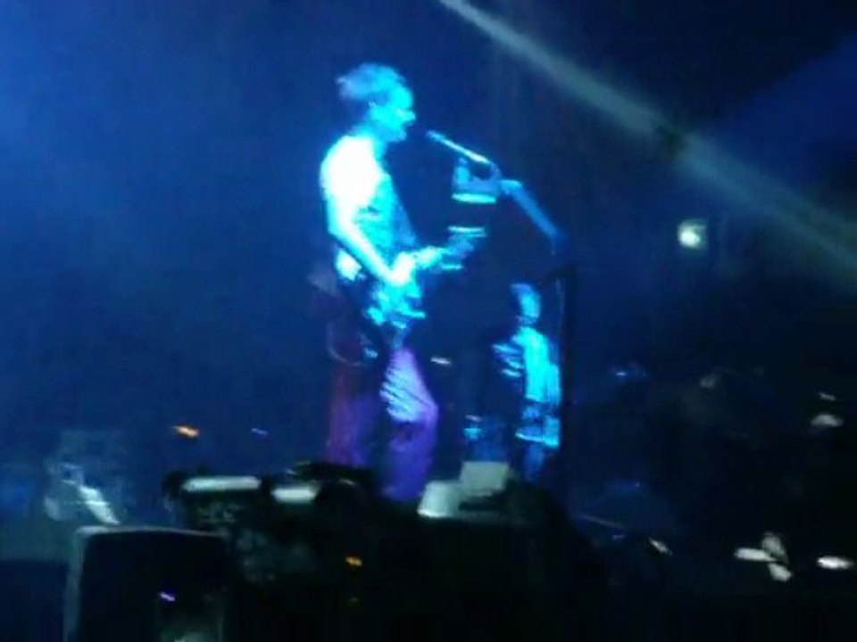 31.10.09 Muse @ Liévin - Undisclosed Desires