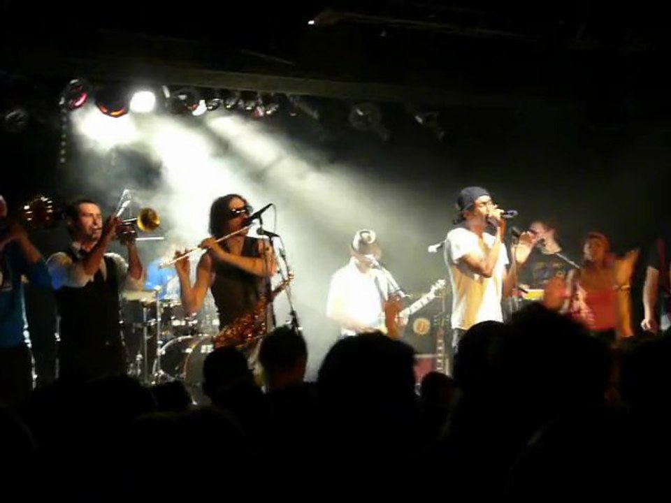 Beat Assailant Live @ Le Plan (91)  07/11/2009 part2