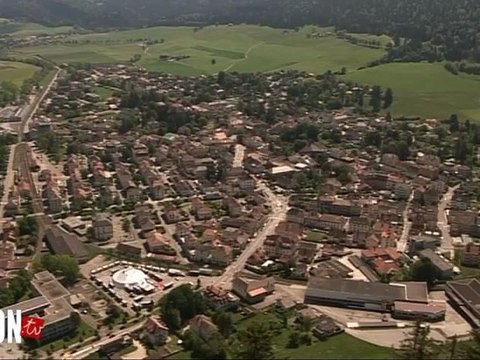 Val-de-Travers, fusion des communes