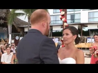 Amstar Dreams Vallarta Hotel Wedding by PromovisionPV