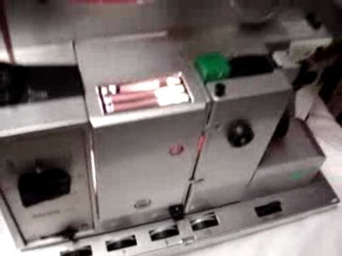 P6 PROJECTEUR 16 mm OPTIQUE MAGNETIQUE BAUER P6 AUTOMATIC