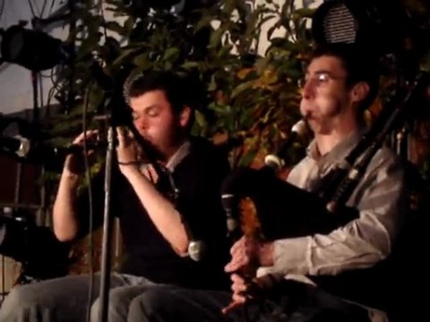 Bogue 2009 : concours bombarde/cornemuse écossaise