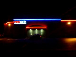 Clan des neon de laon -Pro&Cie-