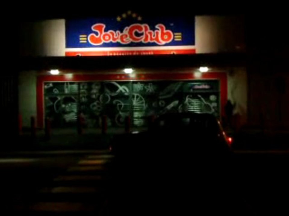 Clan des Neon de Laon -Joué club-