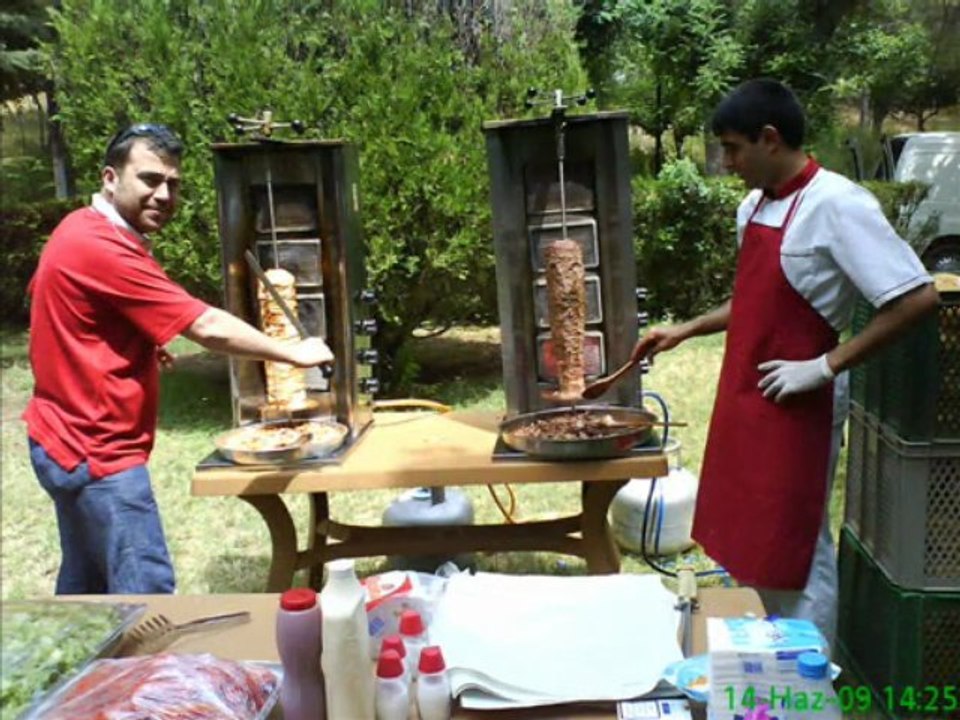 BOLVADİN EMNİYET MÜDÜRLÜĞÜNÜN 2009 DÖNER PARTİSİ
